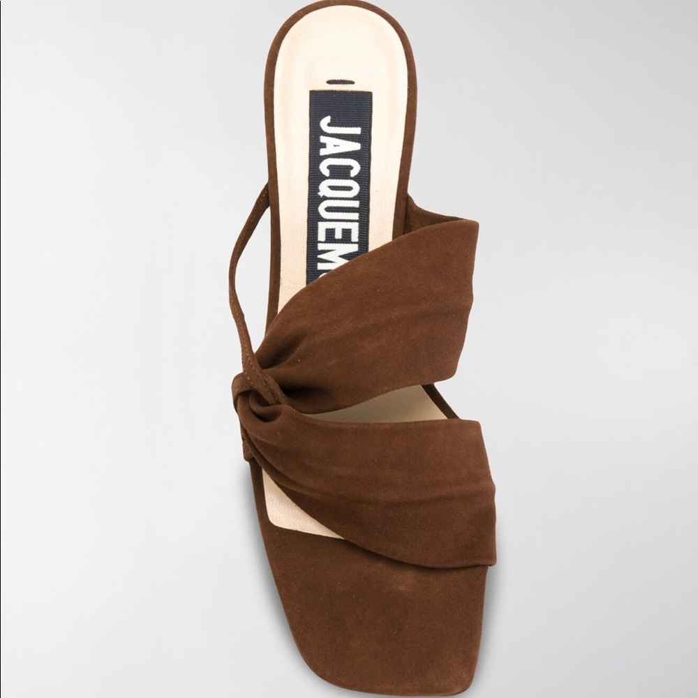 Jacquemus Brown suede sandals, size 38.5